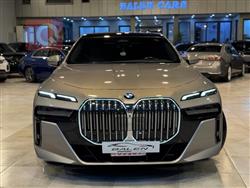 بي ام دبليو الفئة 7